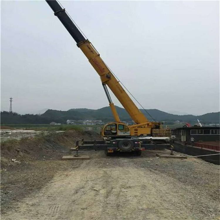 牡丹重型吊车租赁费用